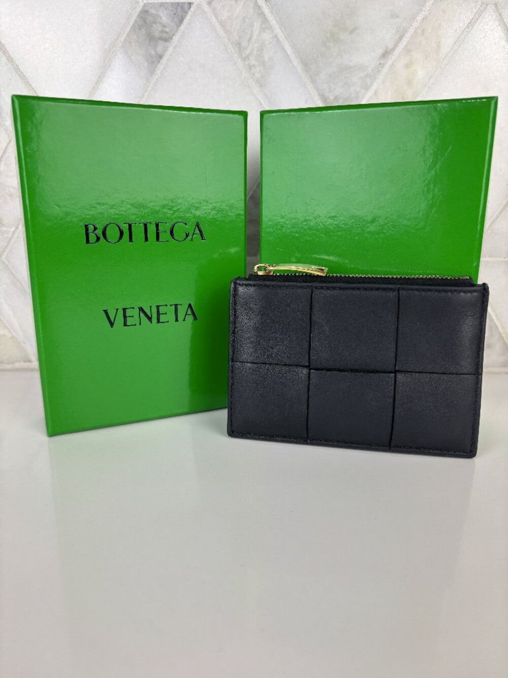 Bottega Veneta Nappa Cassette Maxi Intrecciato Top Zip Card Case Coin Wallet